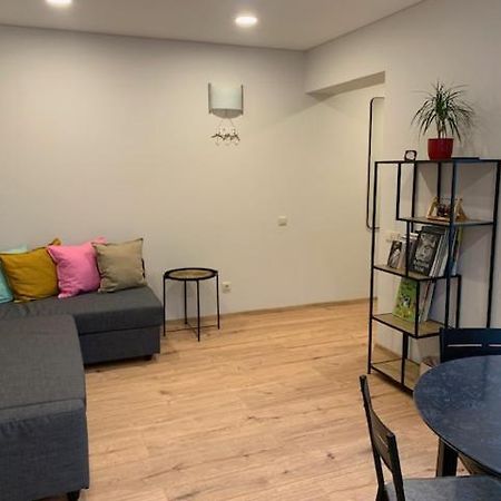 Cozy Apartment In Karmėlava Dış mekan fotoğraf